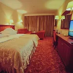格尔比沃斯基米科瓦伊基酒店 4*