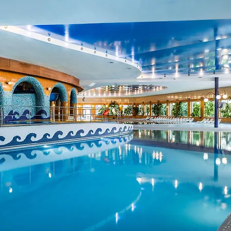 Gołębiewski Hotel Mikołajki