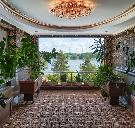 Hotel Gołębiewski
