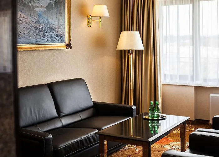 Hotel Gołębiewski Mikołajki