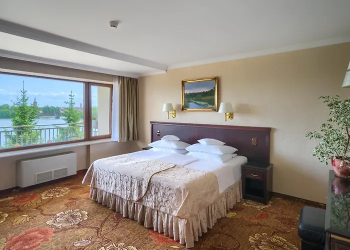 Gołębiewski 4* Mikołajki