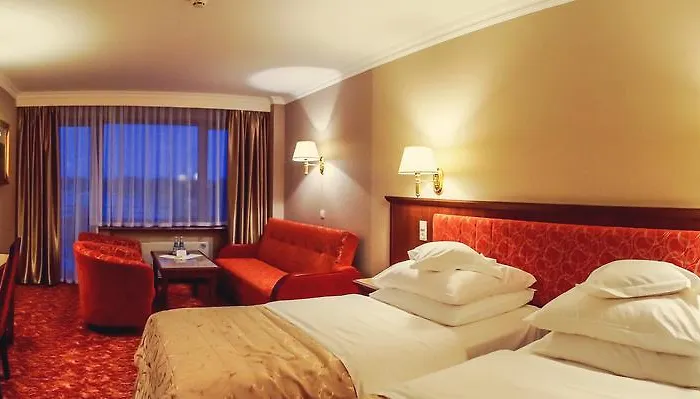 Gołębiewski 4* Mikołajki