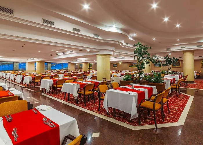 Hotel Gołębiewski 4*