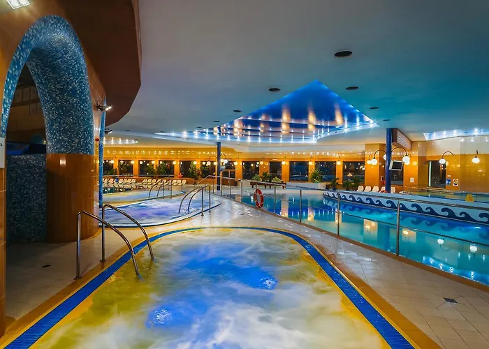 ゴーエンビエスキー ミコワイキ ホテル